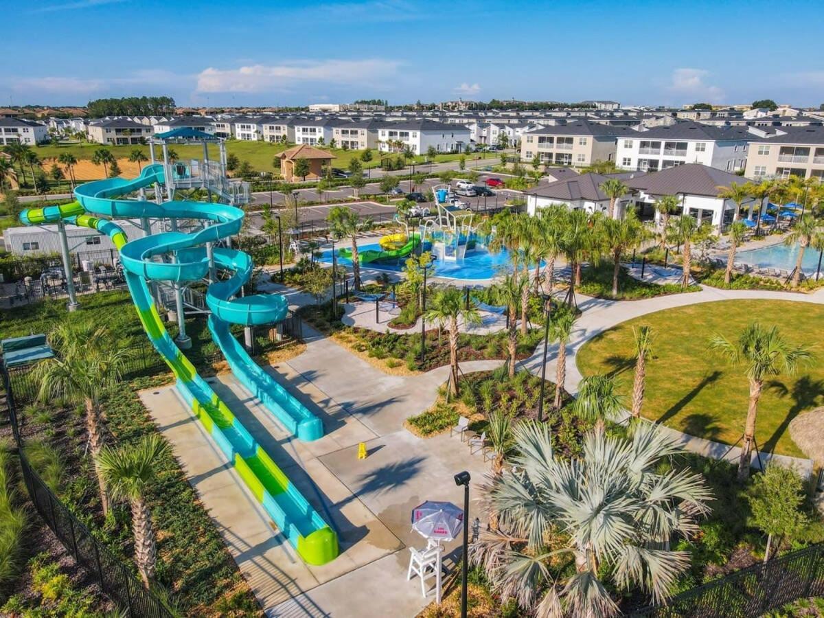 Superb Thematic 2Br Condo With 2 Clubhouses Kissimmee Eksteriør billede