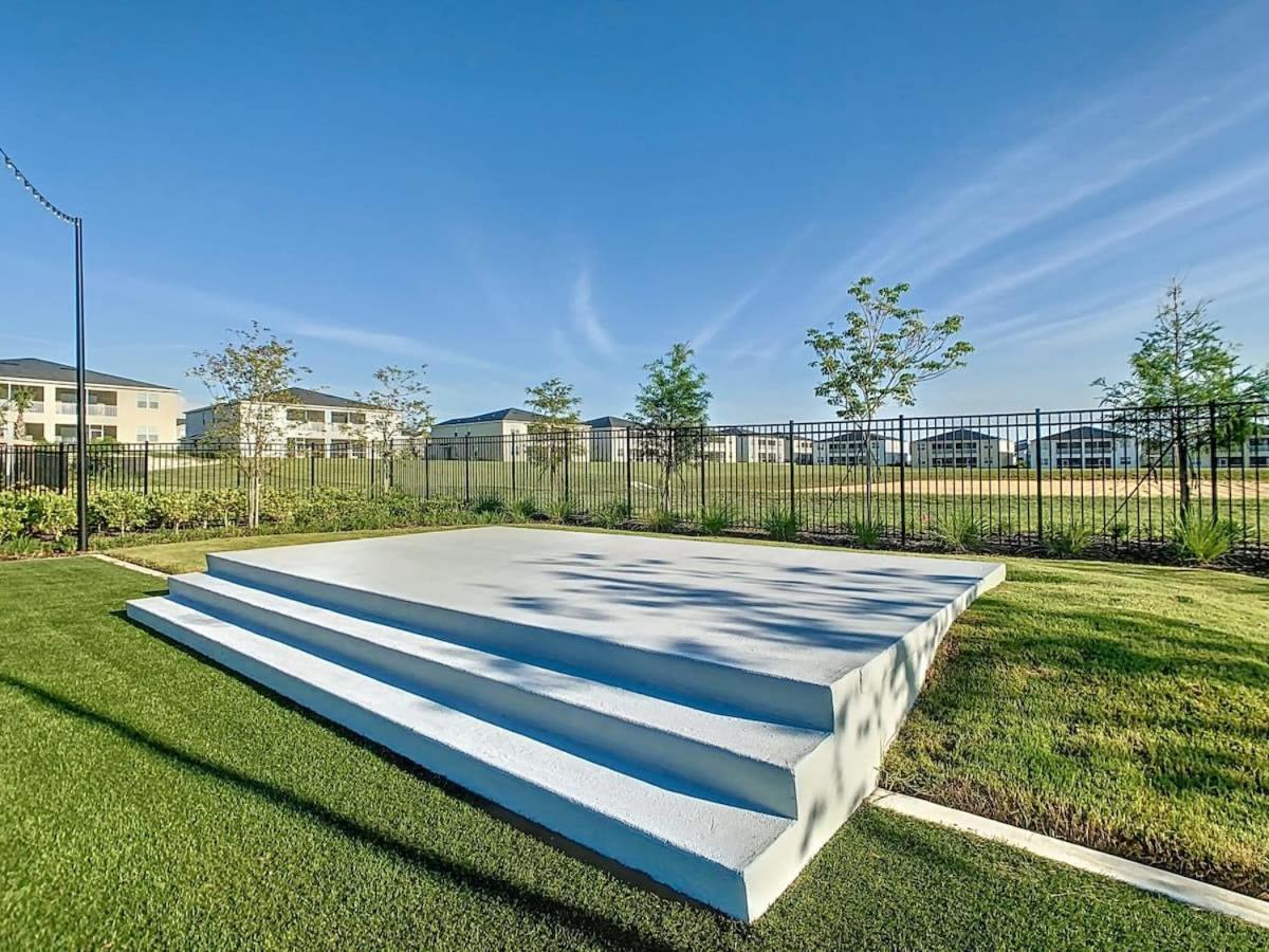 Superb Thematic 2Br Condo With 2 Clubhouses Kissimmee Eksteriør billede