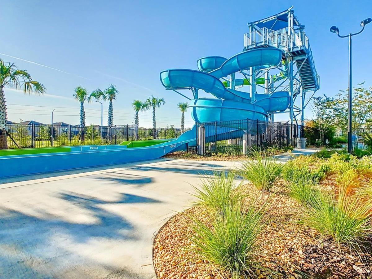 Superb Thematic 2Br Condo With 2 Clubhouses Kissimmee Eksteriør billede