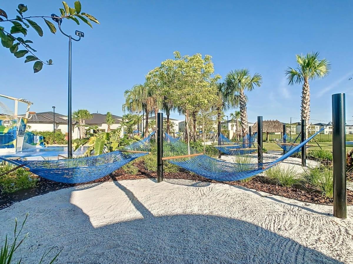 Superb Thematic 2Br Condo With 2 Clubhouses Kissimmee Eksteriør billede