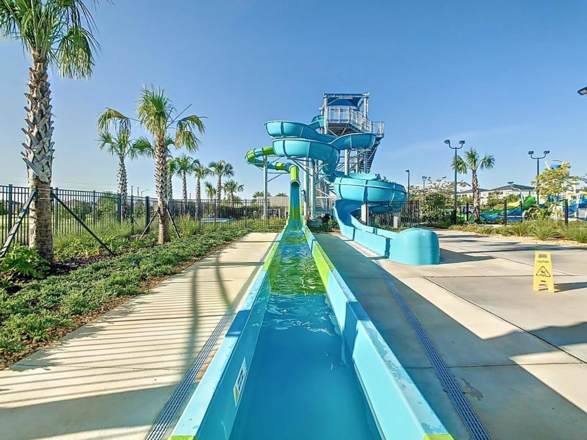 Superb Thematic 2Br Condo With 2 Clubhouses Kissimmee Eksteriør billede