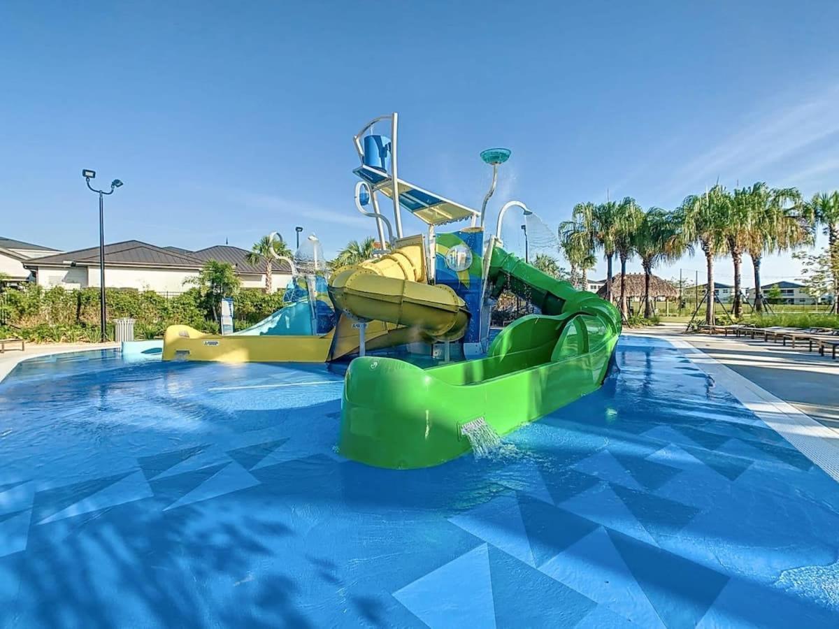 Superb Thematic 2Br Condo With 2 Clubhouses Kissimmee Eksteriør billede