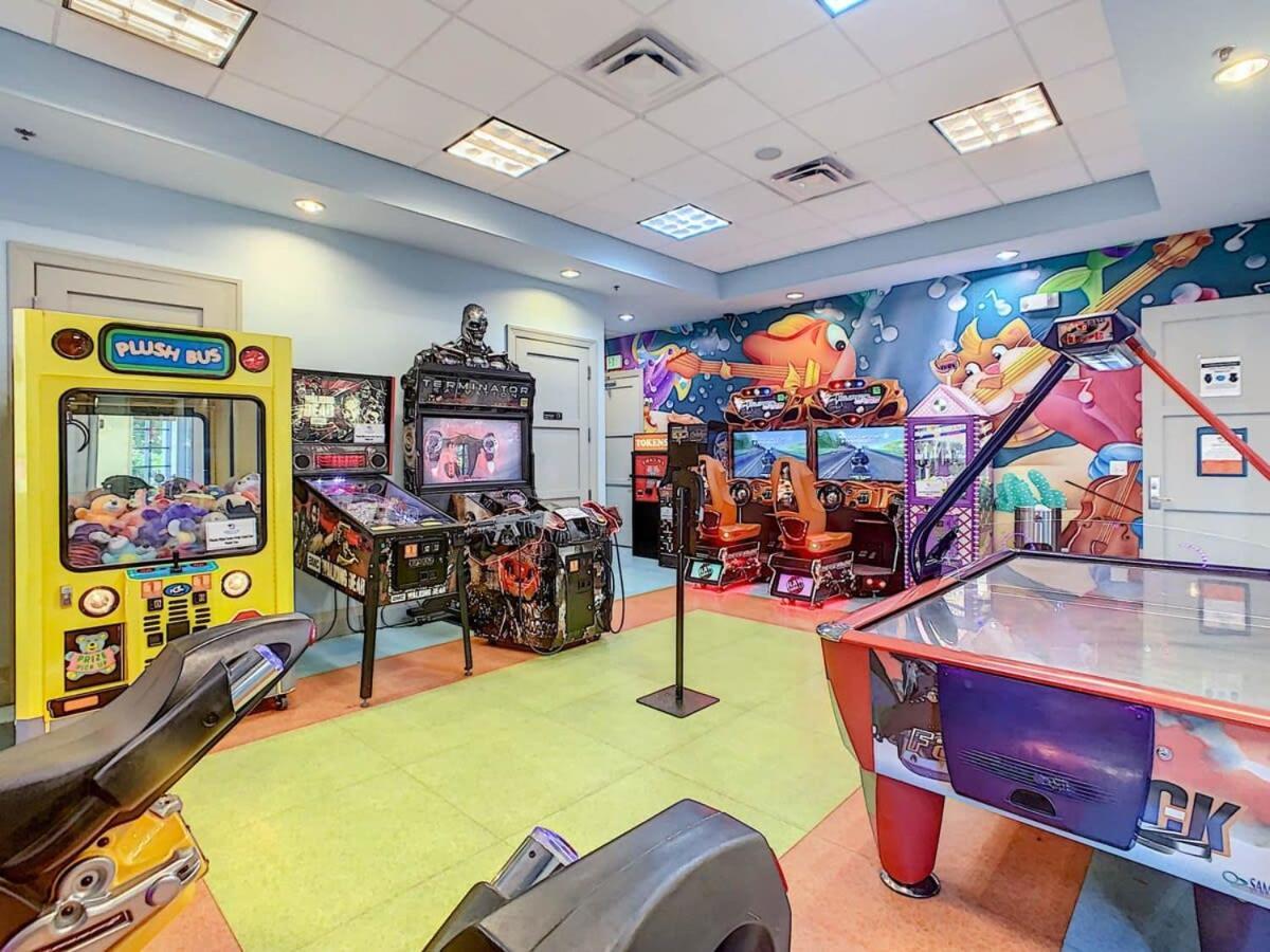 Superb Thematic 2Br Condo With 2 Clubhouses Kissimmee Eksteriør billede